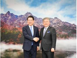 장세일 영광군수, 김영록 도지사 만나 현안사업 지원 요청 기사 이미지