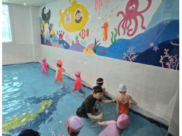 충북교육청 학생수련원, 유아 생존수영 교육 참여 기관 모집 기사 이미지