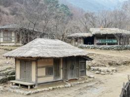 영화 ‘왕과 사는 남자’ 흥행 돌풍에 촬영지 문경새재도 북적 기사 이미지