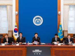 이재명 대통령 '대중교통 이용·에너지 절약 등 일상 실천 적극 동참' 요청 기사 이미지