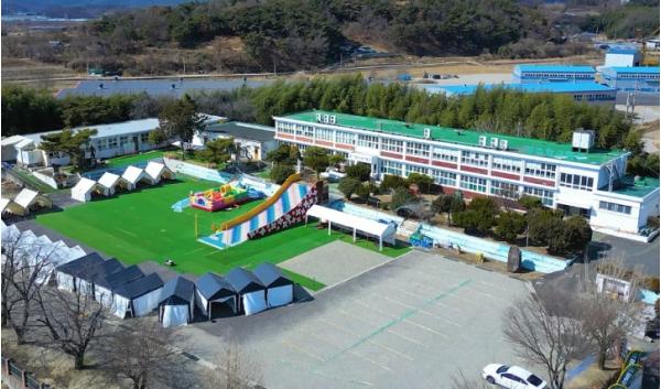 경남도, 폐교가 가족 관광명소로... ‘강주학교캠프’ 문체부 관광벤처 선정 기사 이미지
