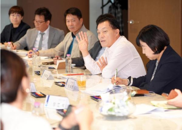 수원특례시, ‘글로벌축제·케이(K)-컬처로드 세미나’ 열고, 수원화성 3대 축제의 발전방향 모색